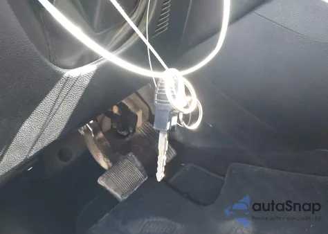 2016 Jeep Cherokee Latitude из США, поврежденный, VIN 1C4PJLCB3GW355911